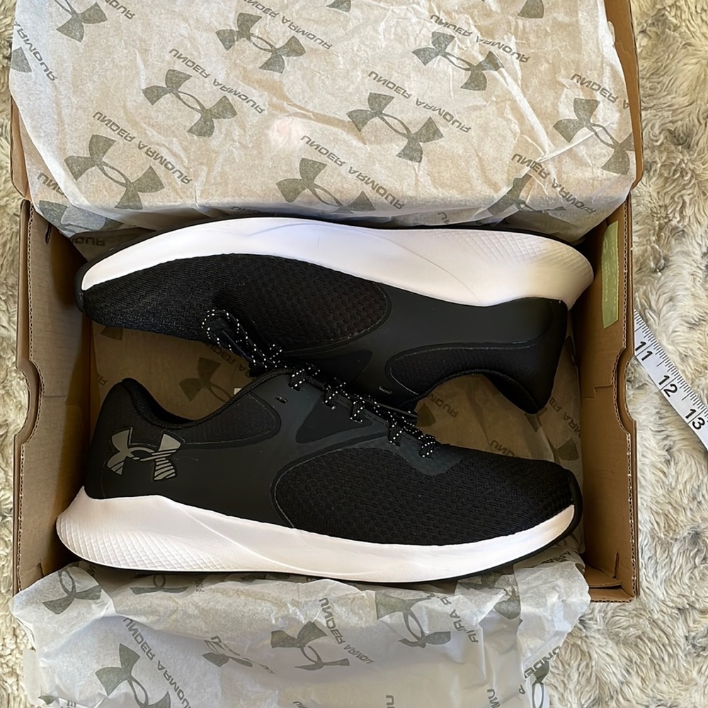 NWT Under Armour Charged Aurora 2 Training Shoes